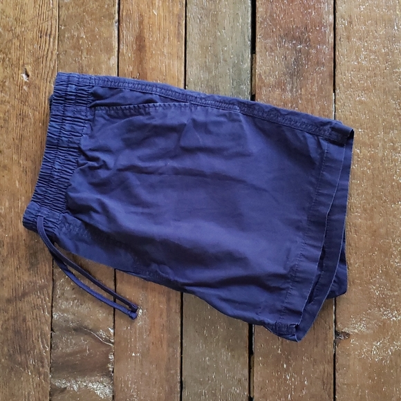 36R H&M Navy Blue Shorts - Picture 4 of 4